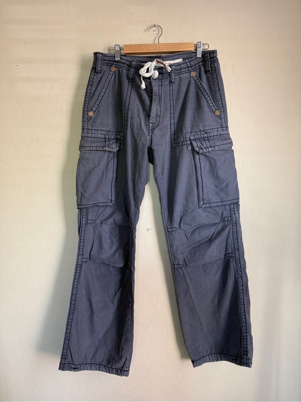 True Religion Y2K Vintage Men's Cargo Pants Slate Blue Flap Pocket 34 Wide Leg - Picture 2 of 14